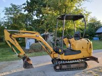 Minikoparka komatsu pc12 99r