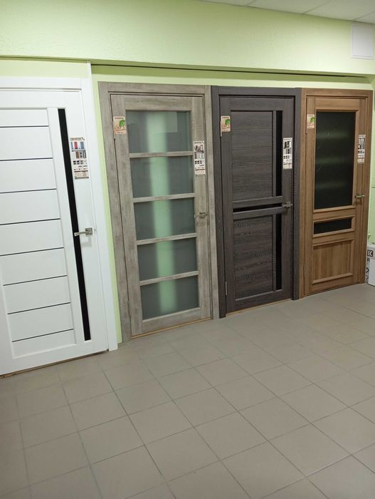 Вхідні двері  MAGDA мІжкімнатні KORFAD  вікна STEKO.REHAU