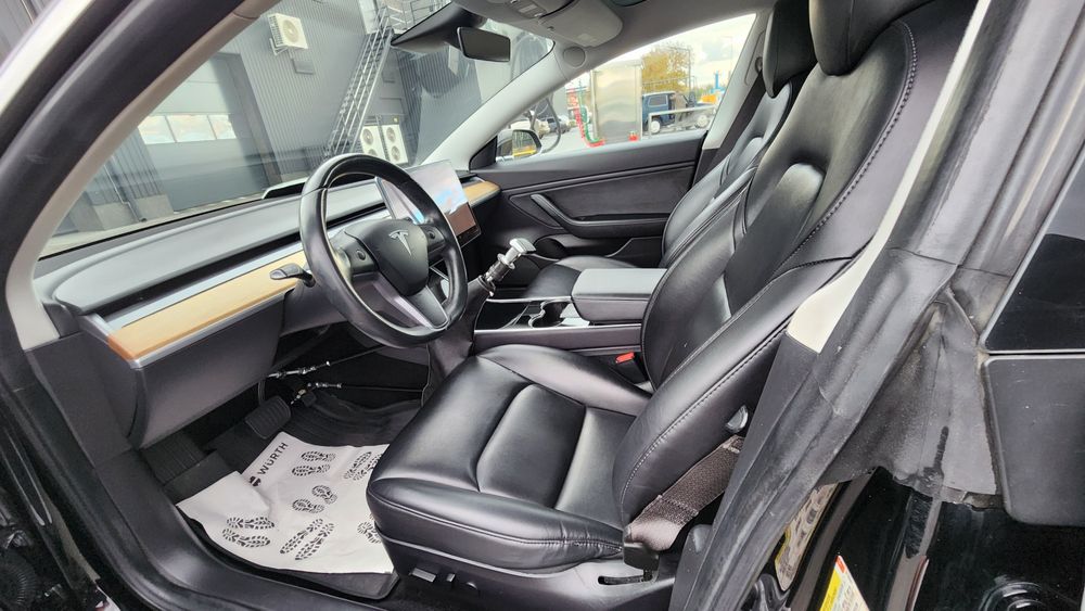 Tesla Model 3 Long Renge