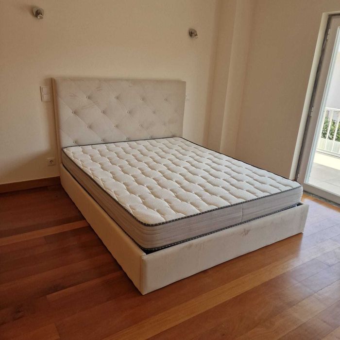 Camas de Casal Estofadas de Luxo 199€ Disp. em Várias Cores! 190x140m!