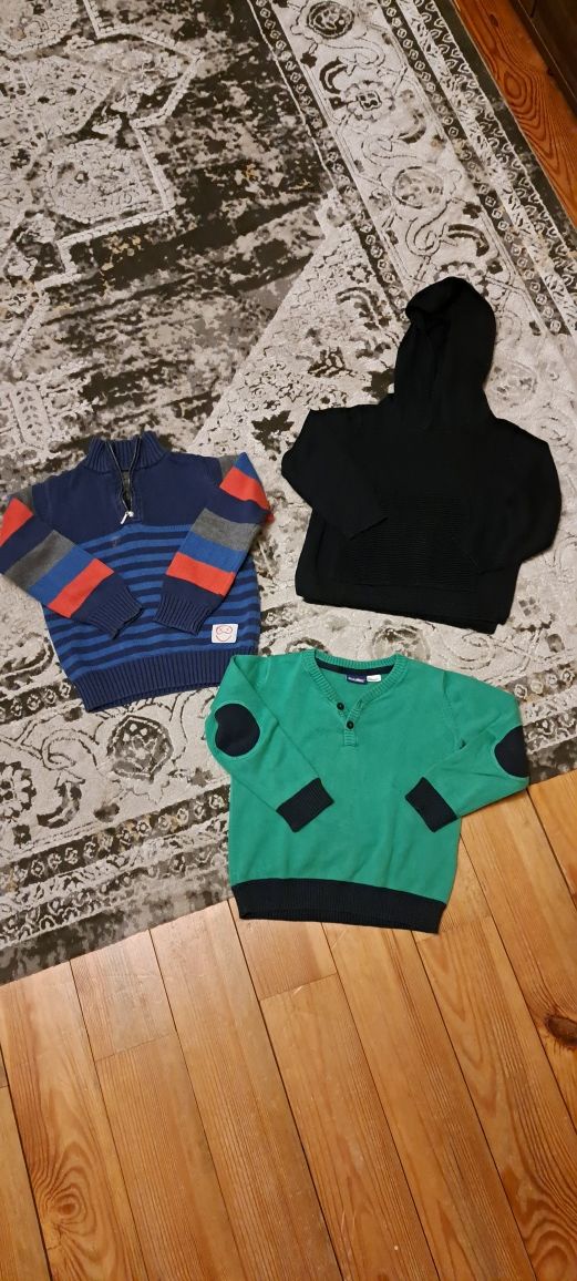 Zestaw trzy swetry bluza kaptur chłopiec dziecko 98/104 coccodrillo sm