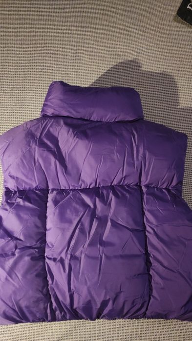 Blusão / colete  roxo Bershka