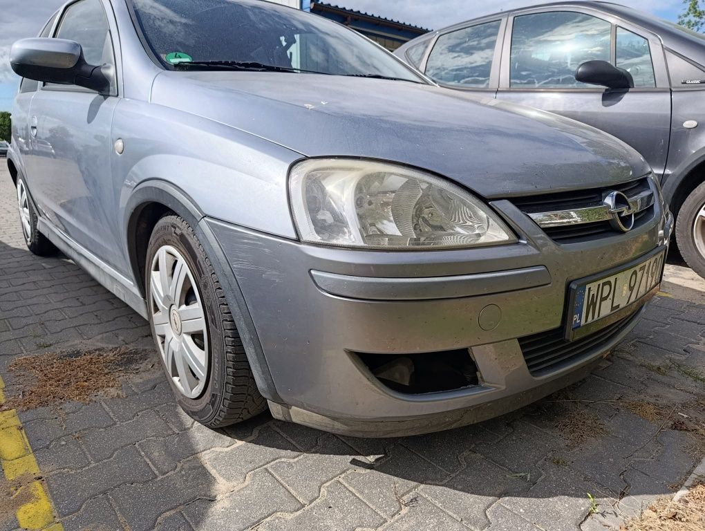 Sprzedam uszkodzony Opel Corsa C