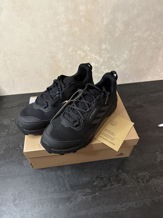 Кросівки adidas terrex. Кроссовки адидас, адідас. Оригінал