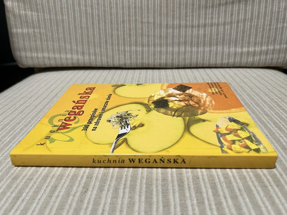 Kuchnia weganska Agnieszka Oledzka 300 przepisów na zdrowe