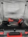 Акумуляторна кутова шліфувальна машина Milwaukee M18 FSAGV125 болгарка