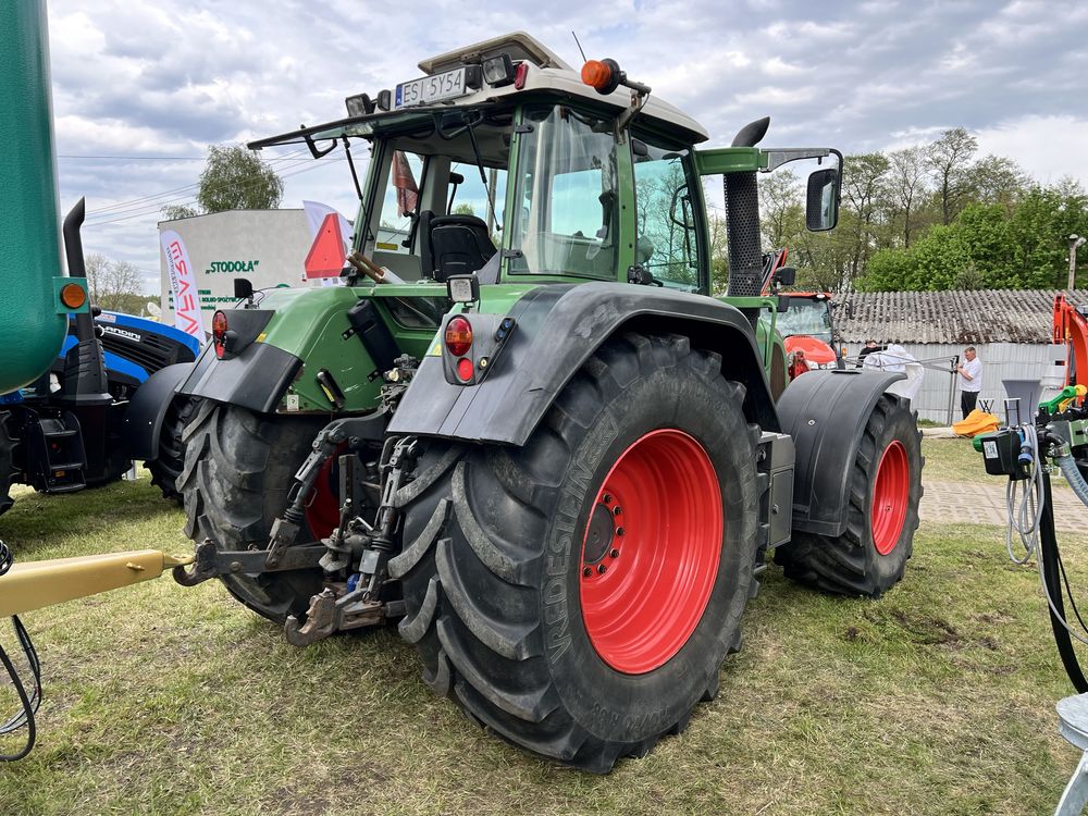 Ciągnik Fendt 820 Vario TMS Com3 55km/h sprowadzony