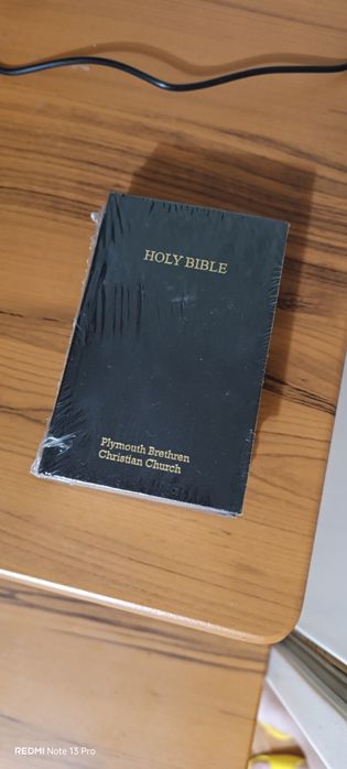 Біблія англійською