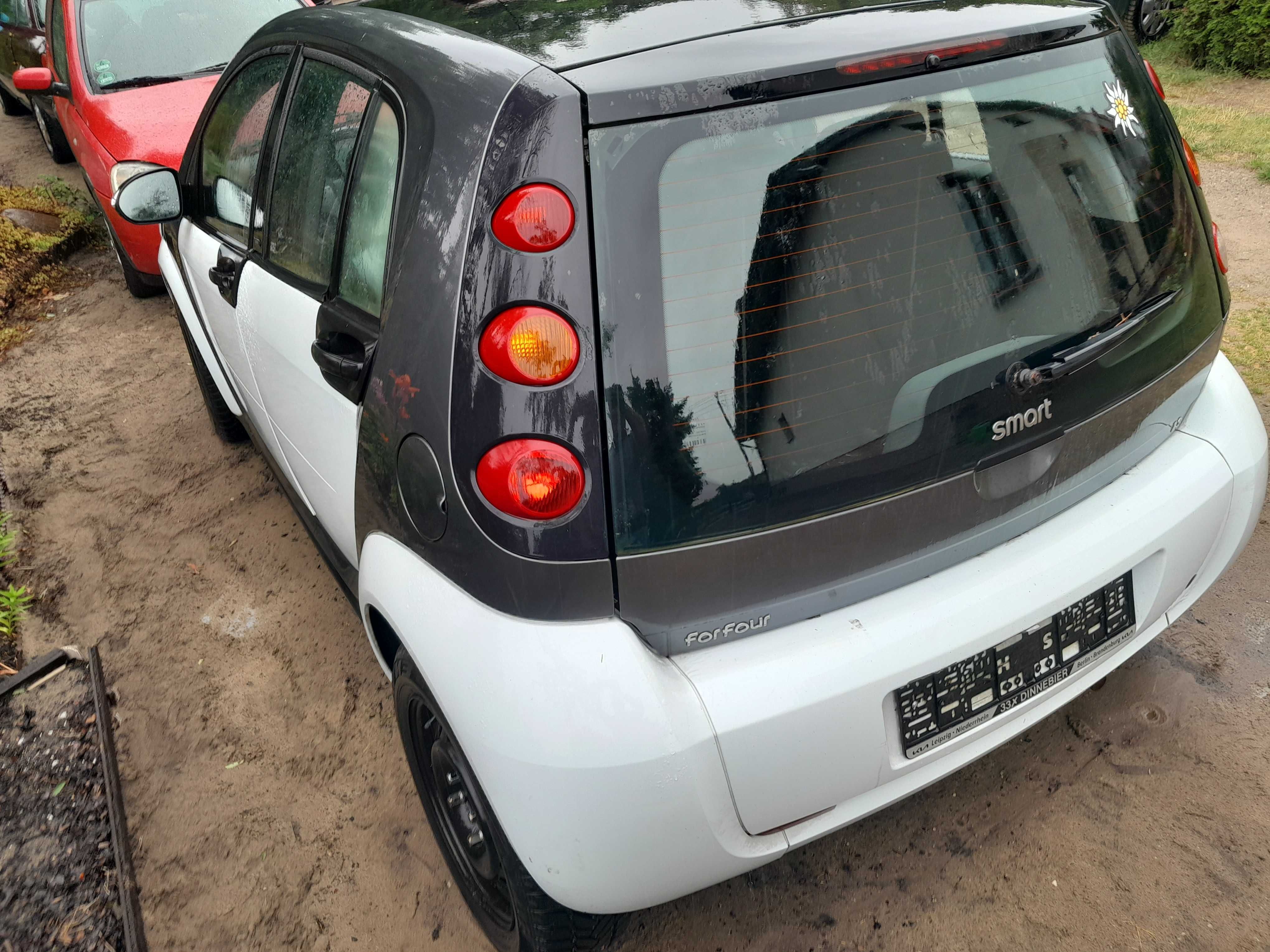 Smart 1.3 benzyna 95km 04r. z de klima