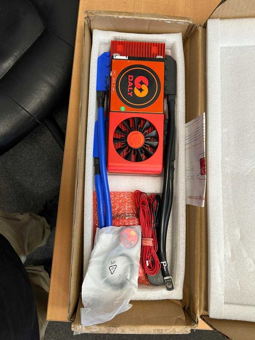 BMS Daly 8s 24V 300A +Bluetooth, балансир