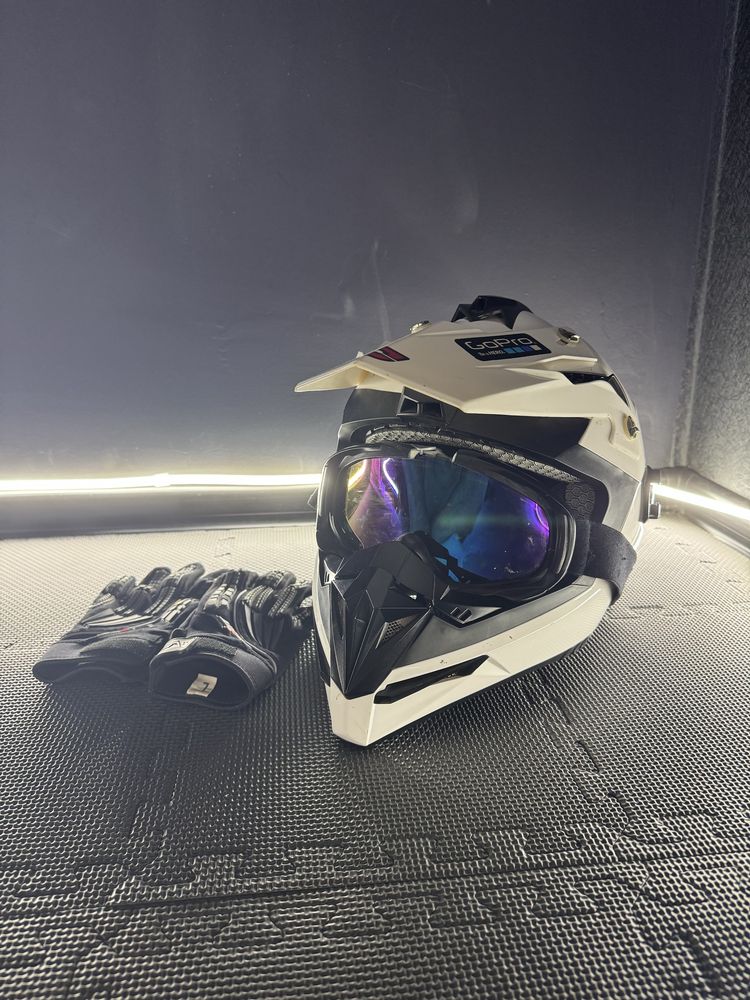 Kask motocyklowy + rękawice, rozmiar L, stan bardzo dobry
