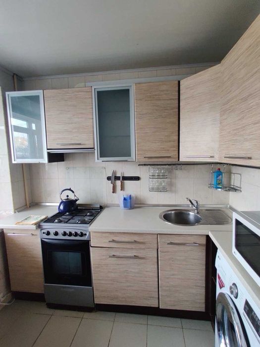 Продам 1-к.кв.,ремонт, Павлово Поле, метро Ботанический сад