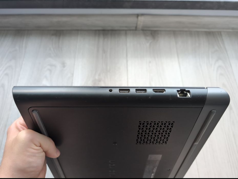 Laptop Dell Inspiron 15, 32GB RAM, 256 SSD, Intel i7, NVIDIA 1050Ti