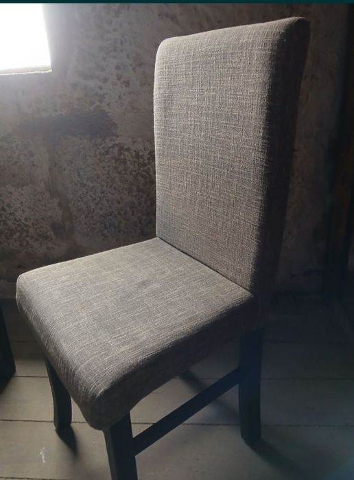 Cadeiras de encosto alto