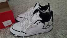 Buty chłopięce Jordan AR 1002