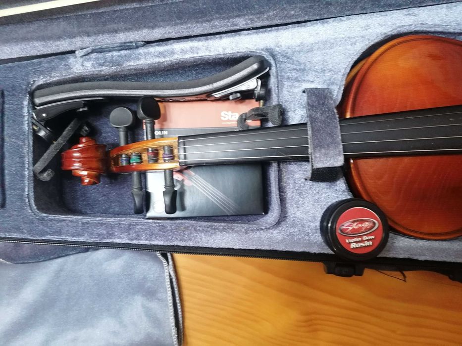 Violino (4x4) Stagg NOVO