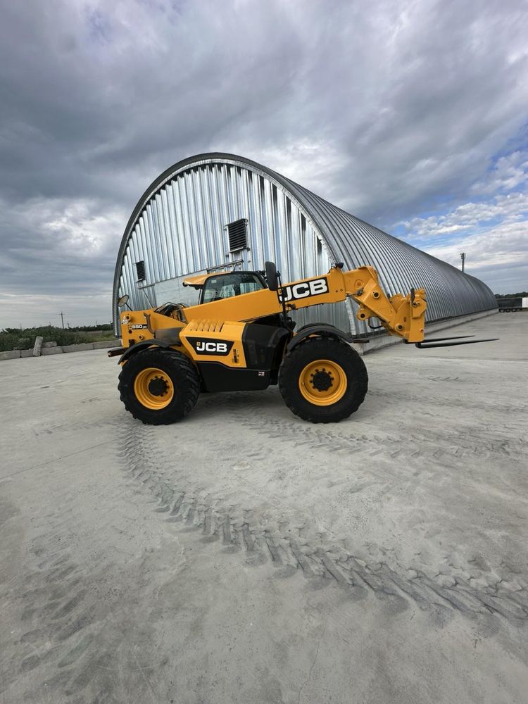 Телескопічні Погружчики JCB 550-80 AgriSuper