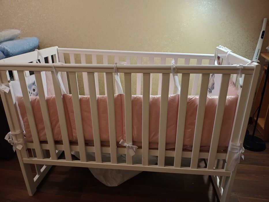 Дитяче ліжечко Верес Біле + м'які бортики по периметру