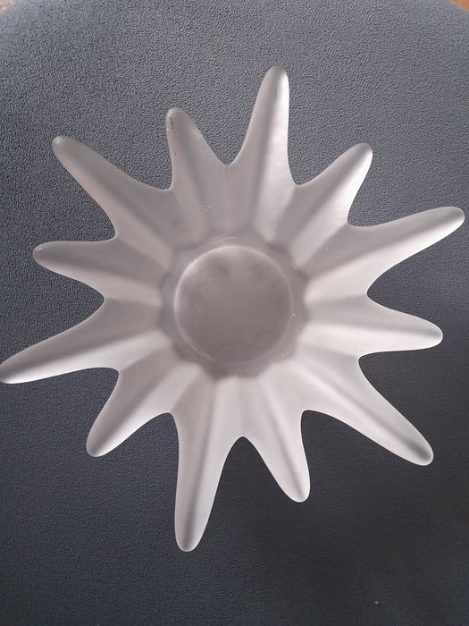 Świecznik   mleczny