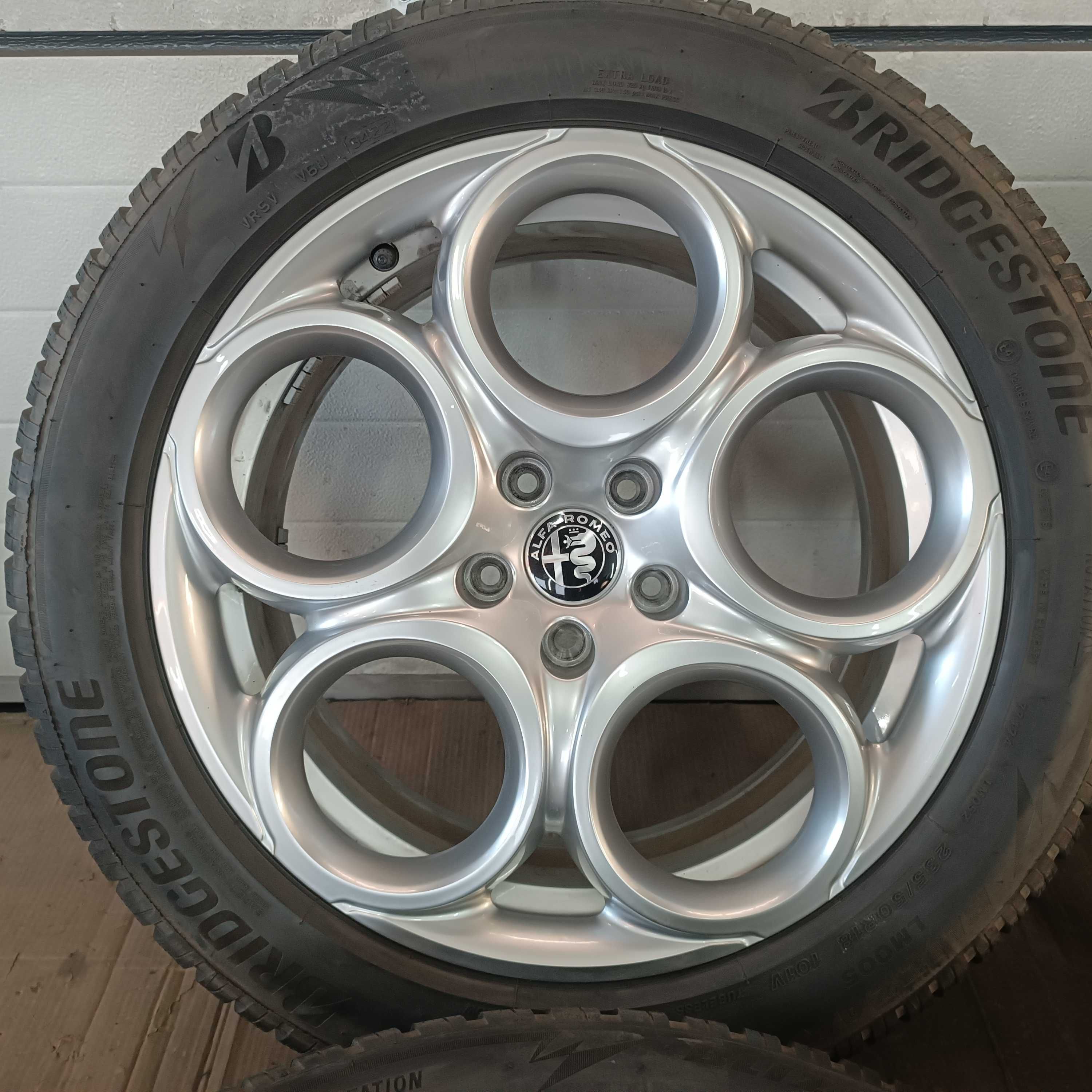 Koła Zimowe Felgi 18" 5x110 Alfa Romeo Tonale 235/50/R18