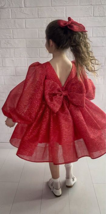 Випускна сукня 5-7 років червона, святкове плаття для дівчинки