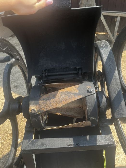 Продам січкарню сасовивіз р н Барського