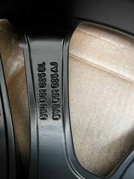 Audi A3 S3 8V felgi aluminiowe 7,5x18 orginal