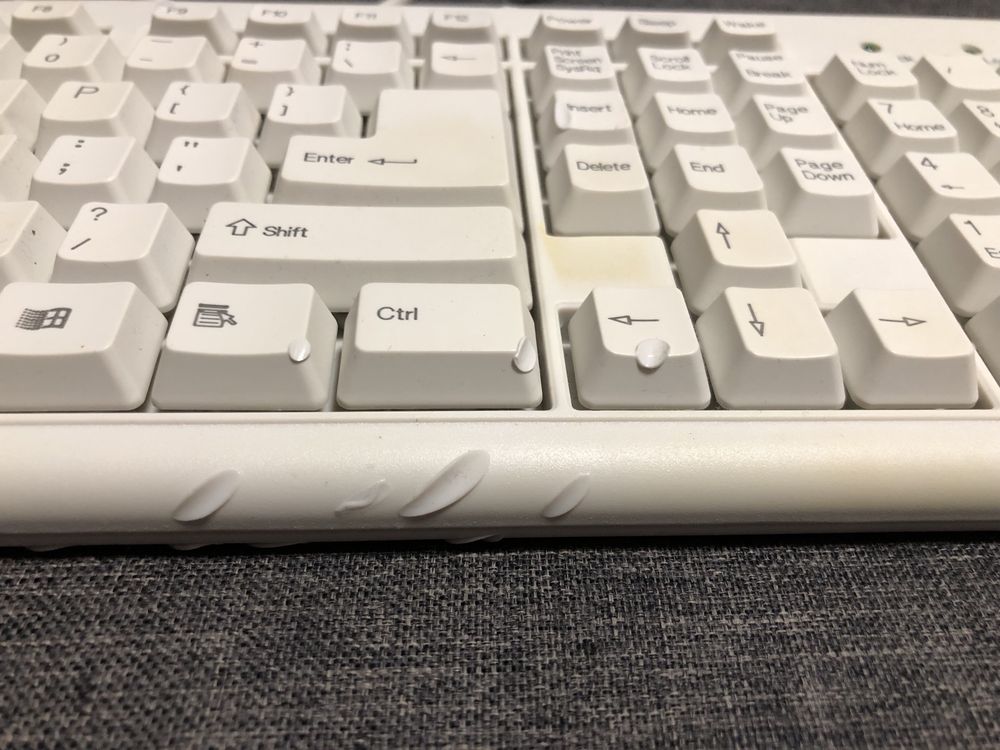 Retro klawiatura mechaniczna - K9820