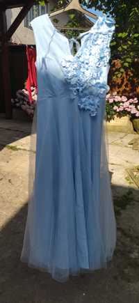 Продам шикарне платтячко блакитного кольору