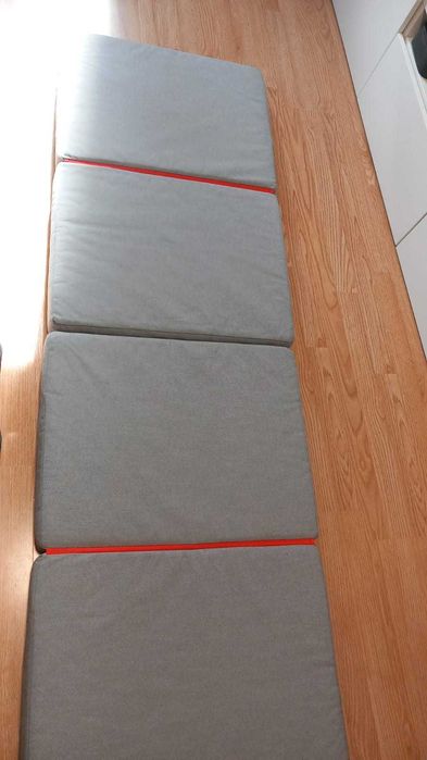 SLÄKT Pufe/colchão dobrável do ikea