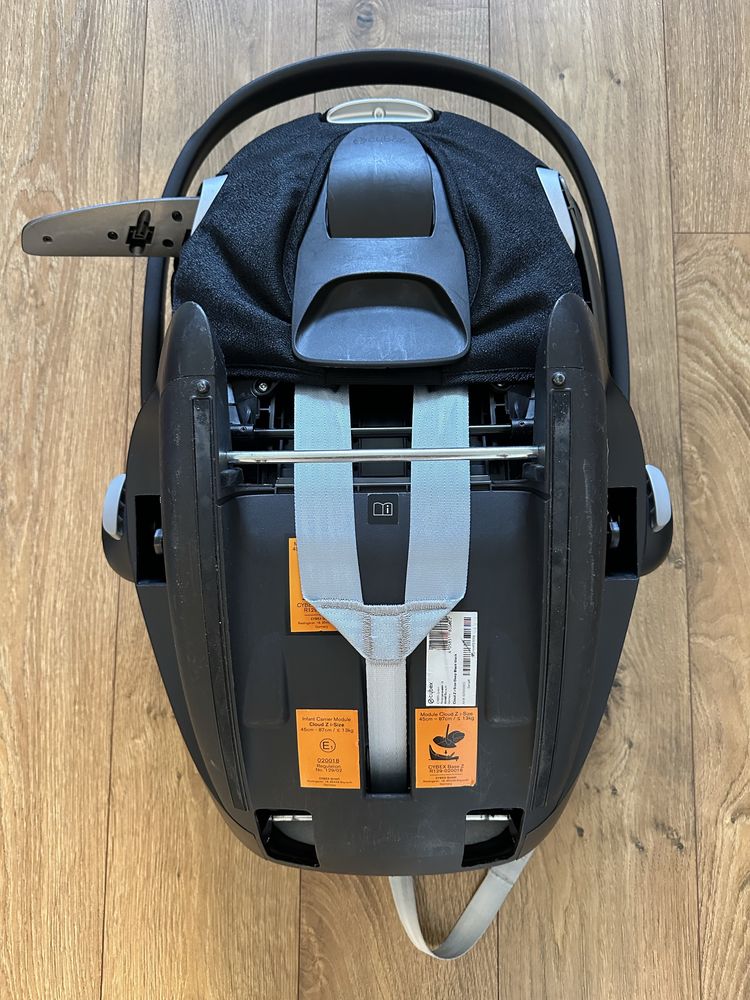 Fotelik Cybex Cloud Z i-Size + baza Cybex Base Z – bardzo dobry stan!