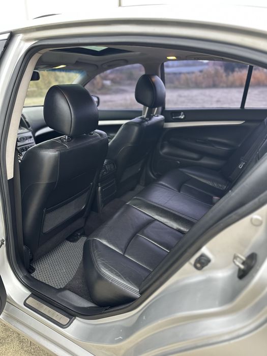 Продам авто фінік G37 S