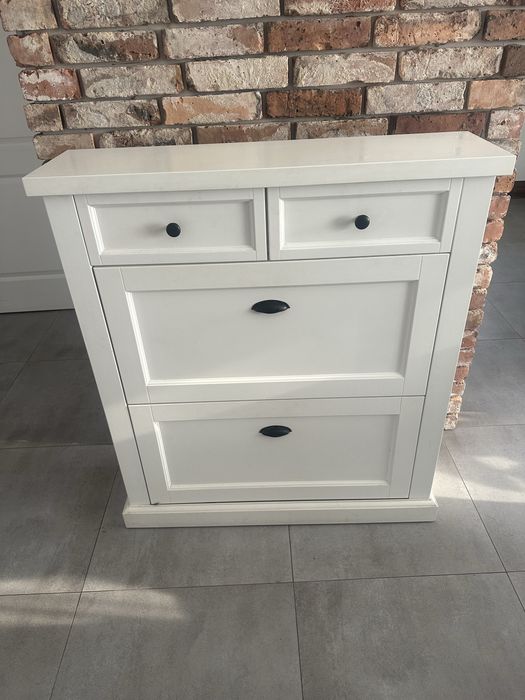 Szafka na buty . Zapraszam