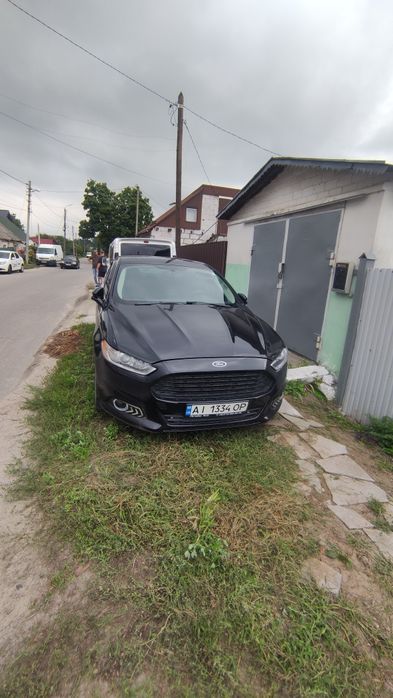 Продаж Ford fusion se