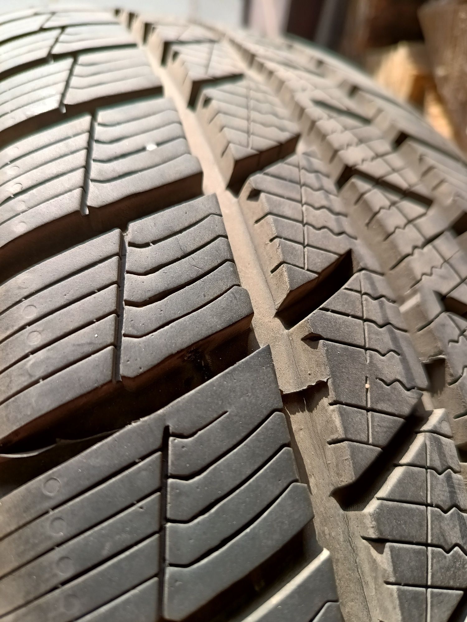 Opony zimowe Barum Polaris 5 215/65 R17 jak nowe OKAZJA