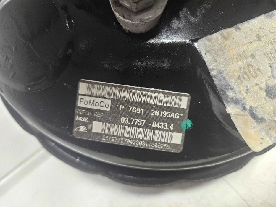 Ford Mondeo MK4 2012 Wspomaganie hamulca Serwo