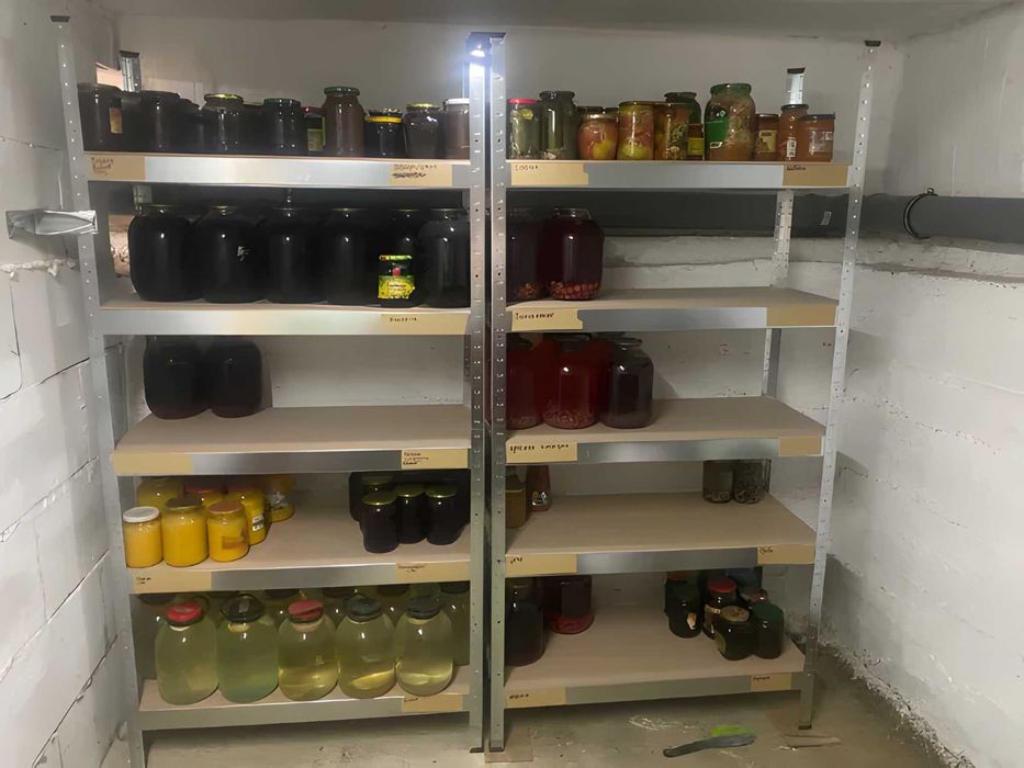 Стелаж металевий купити для дому й магазину —різні моделі вигідна ціна