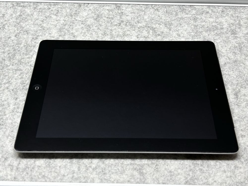 Ipad 4 / a1460 / uszkodzony