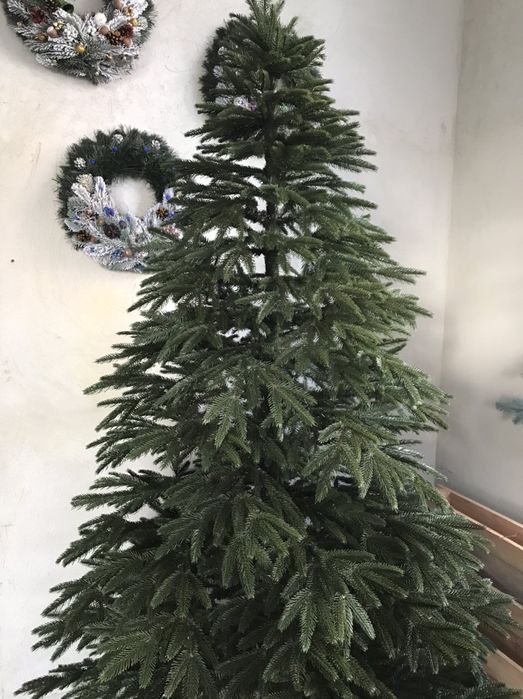 Ялинка. Штучна ялинка. Лита ялинка. Ялинка з ПВХ. Ялинка на Новий рік.