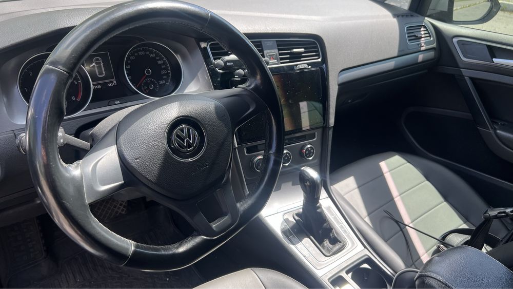 Volkswagen Golf 7 1.6  2014