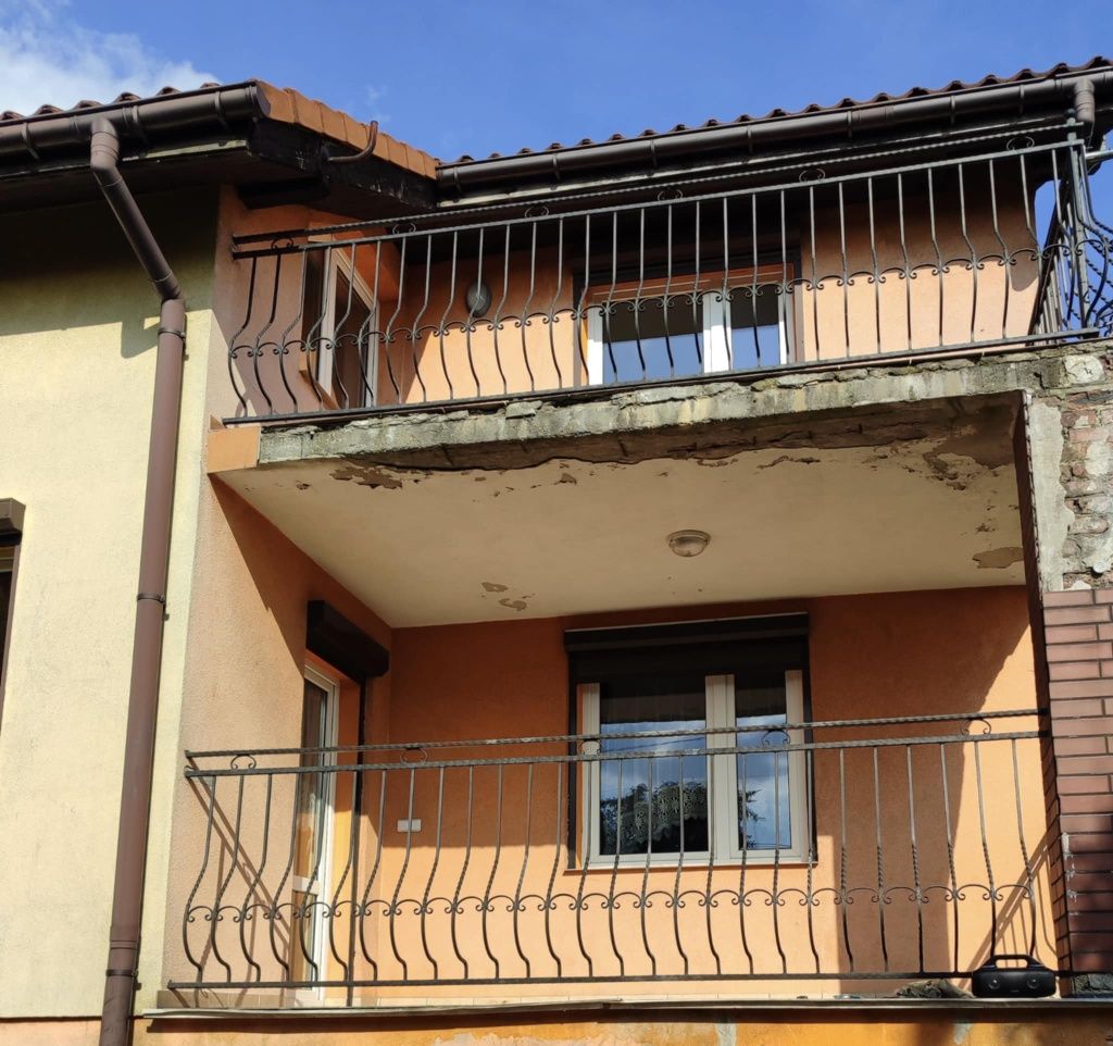 Solidne, ciężkie balustrady z demontażu