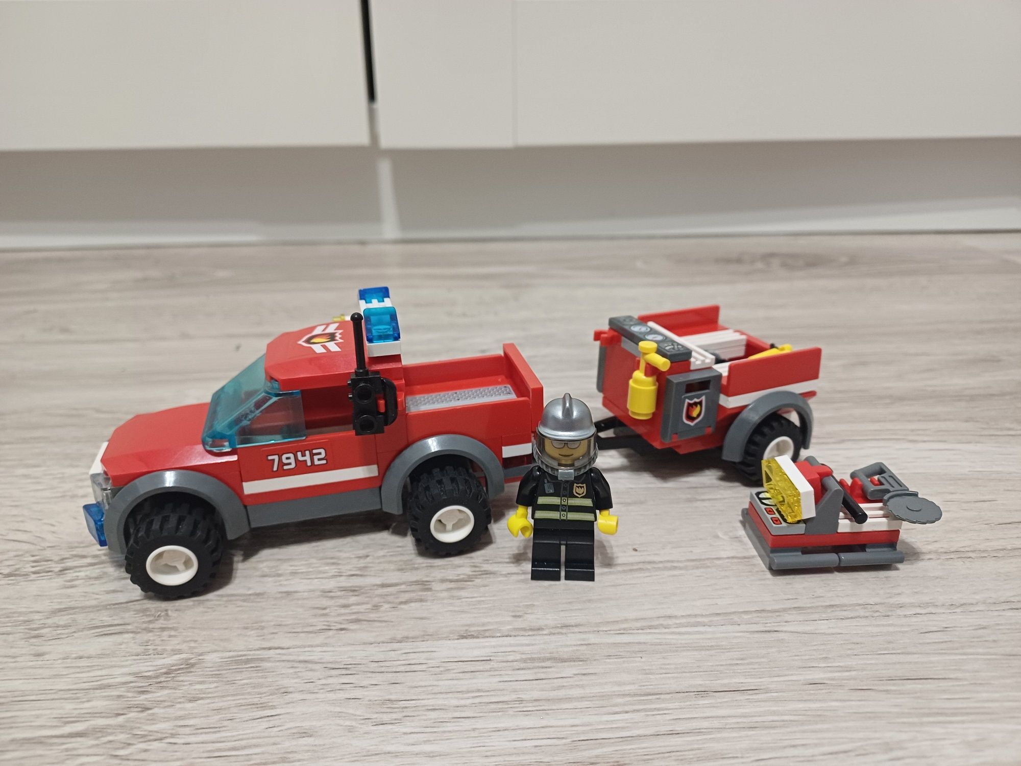 Lego city 7942 Off Road Fire Rescue