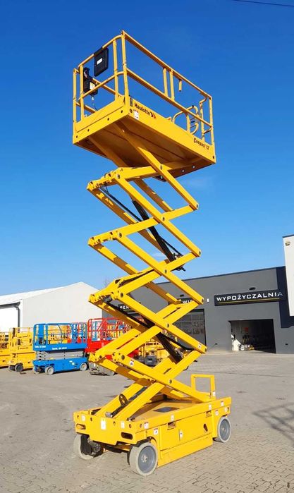 Podnośnik Haulotte Compact 12 nożycowy elektryczny 12m, 2019