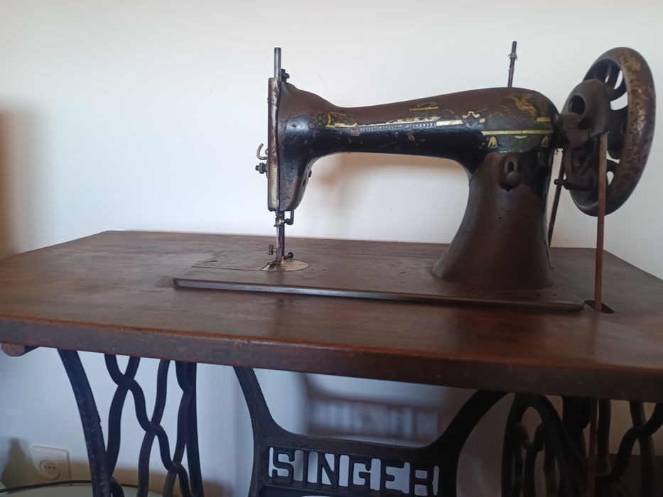 Máquina costura Singer