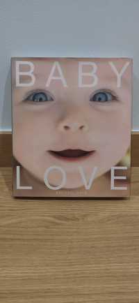 Livro Baby Love da Rachael Hale