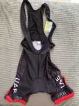 Spodenki kolarskie UAE Team Emirates • Bib Shorts • Wkładka żelowa