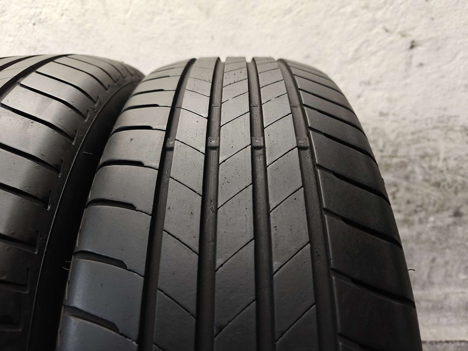 2x 215/60R17 opony letnie Bridgestone 6,0mm 2021 (N307)