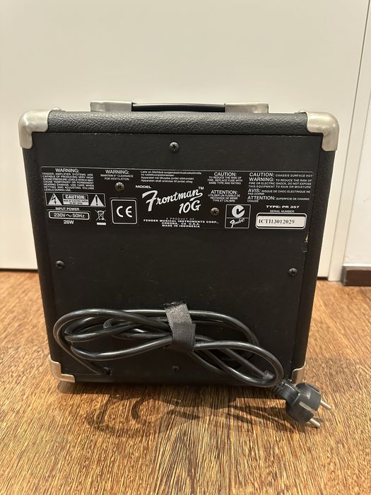 Amplificador Fender Frontman 10G