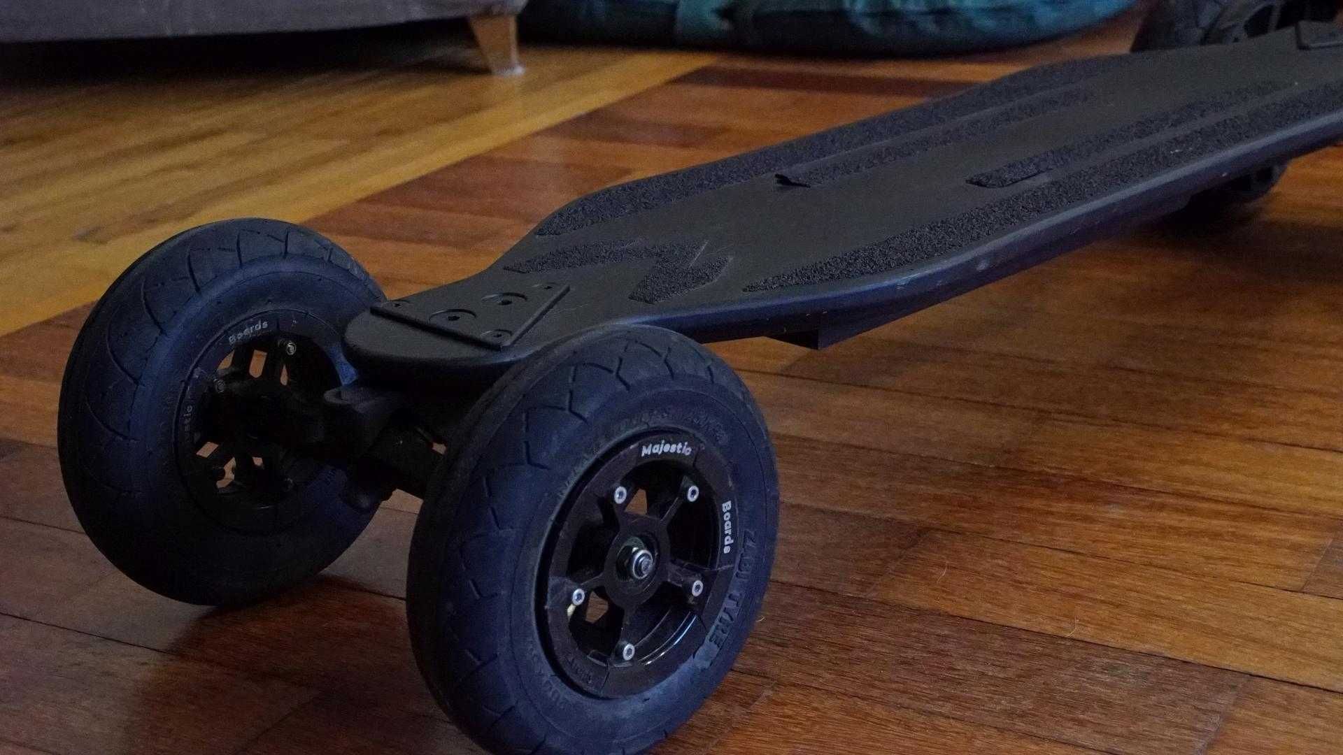 Longbooard elektryczny Majestic Boards Pro X 50kmh