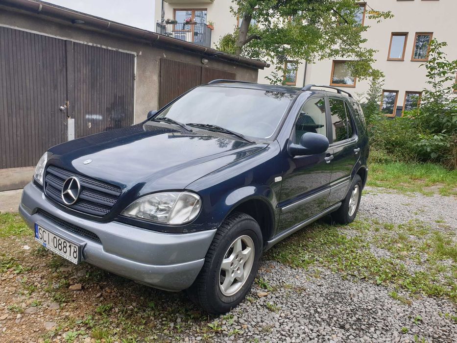 Mercedes ML-270 , 2000 rok , 7 osób klimatyzacja , MANUAL !!!